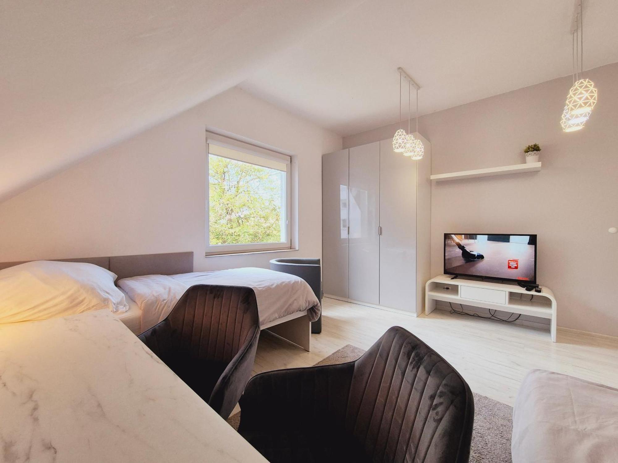 Startowa 4a Apartment *